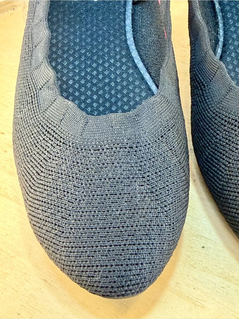 Skechers cleo style